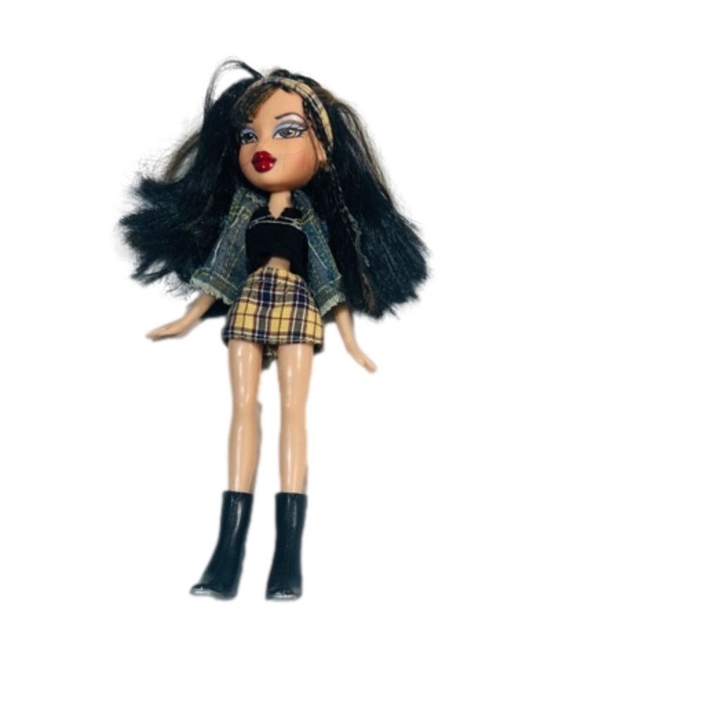 BRATZ Style It JADE Doll with Complete Outfit Y2K MGA Entertainment Retro‎ Toy